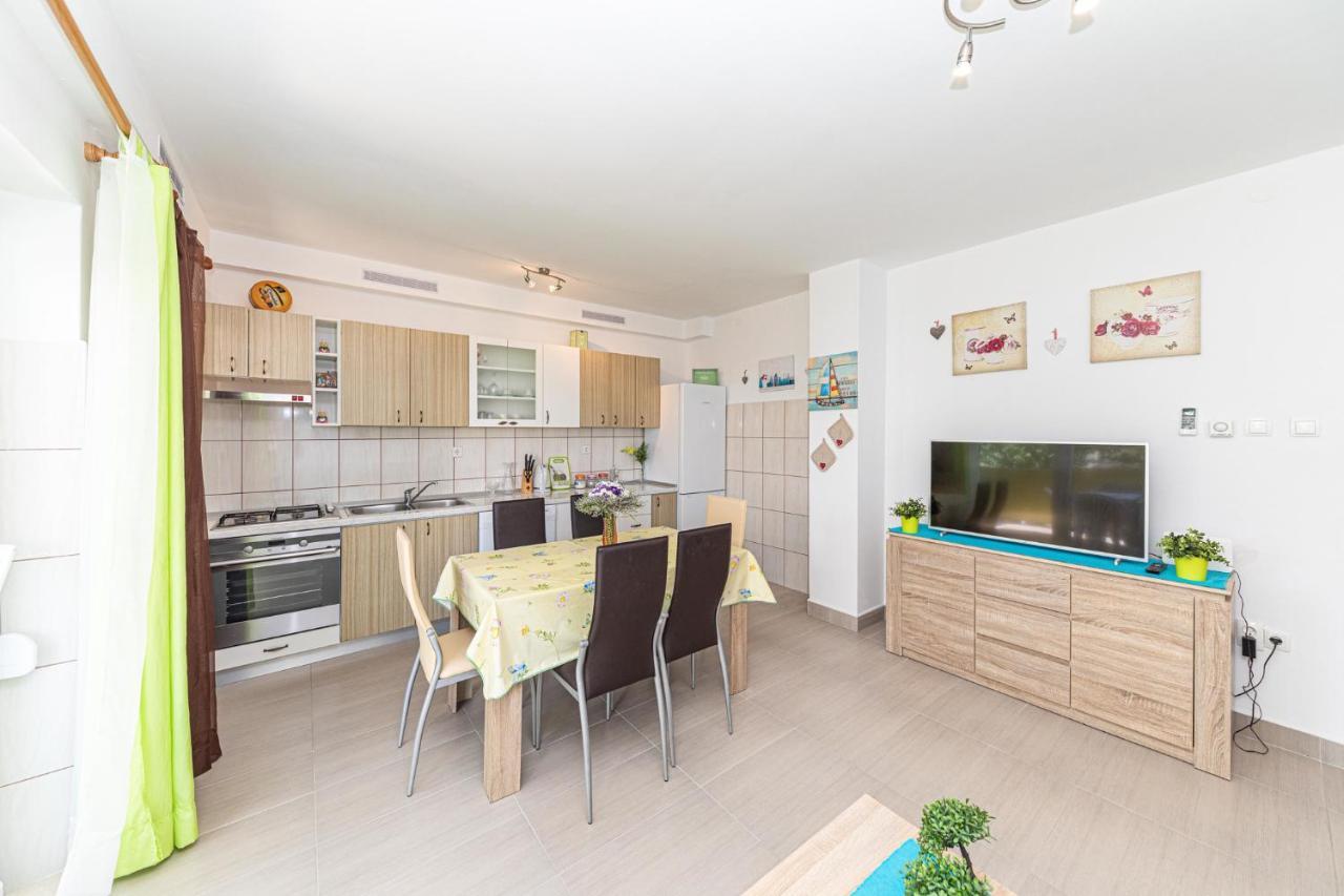 Apartment In Trogir 7406 外观 照片